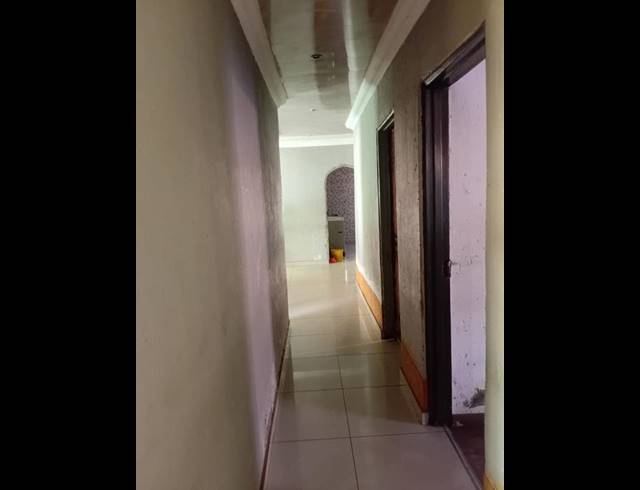 4 BEDROOM HOUSE FOR SALE IN GELUKSDAL